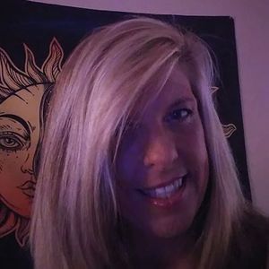 Meet your Posher, Kendra